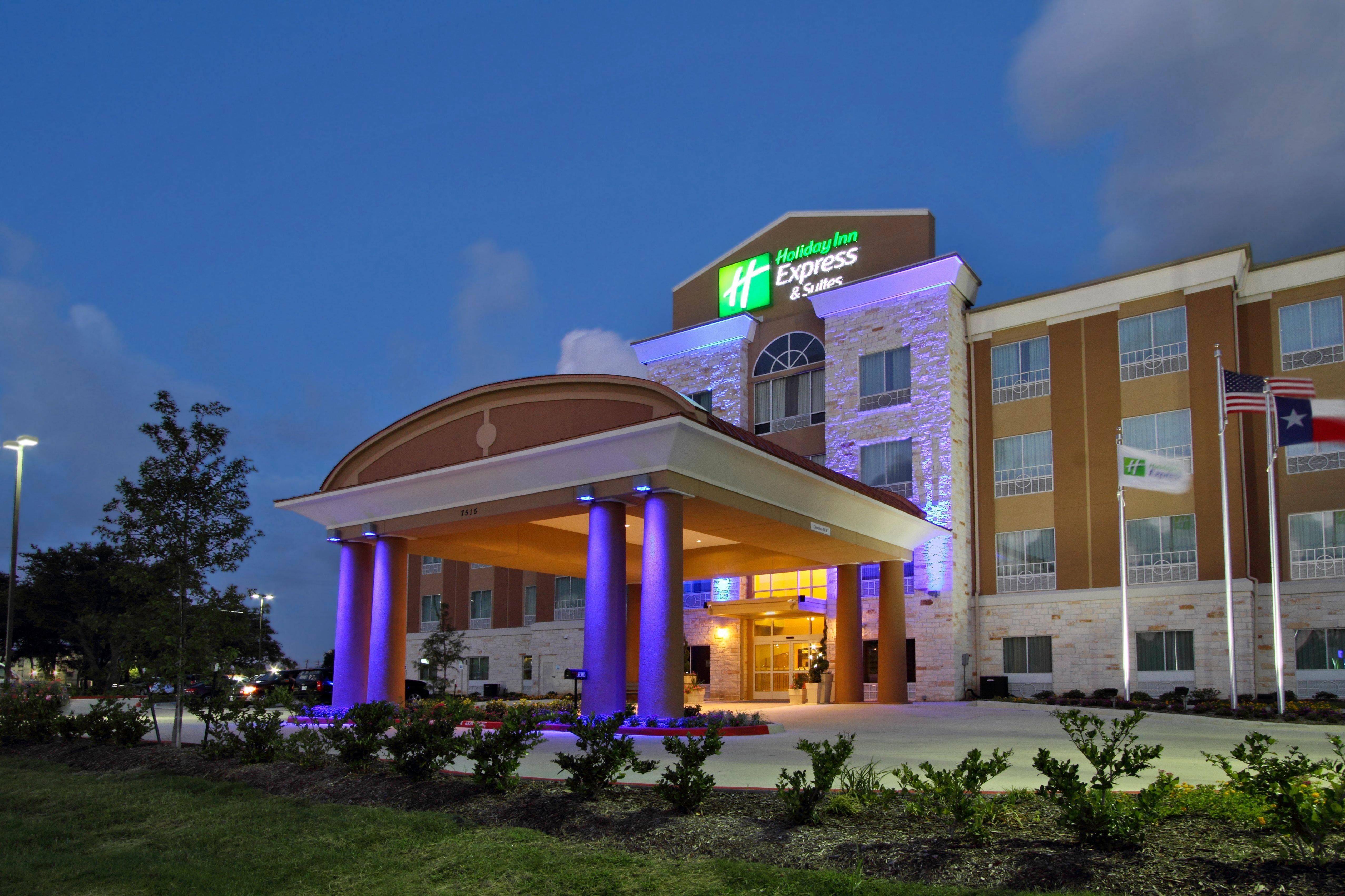 Holiday Inn Express & Suites Houston East - Baytown, An Ihg Hotel מראה חיצוני תמונה